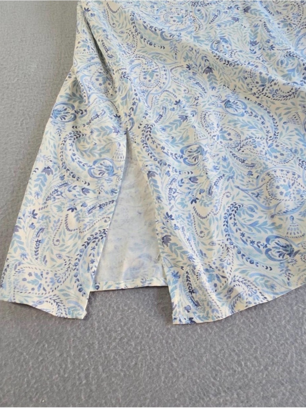 Lucky Brand White Paisley Button-Front Midi Dress with Light Blue Accents - Picture 3 of 8